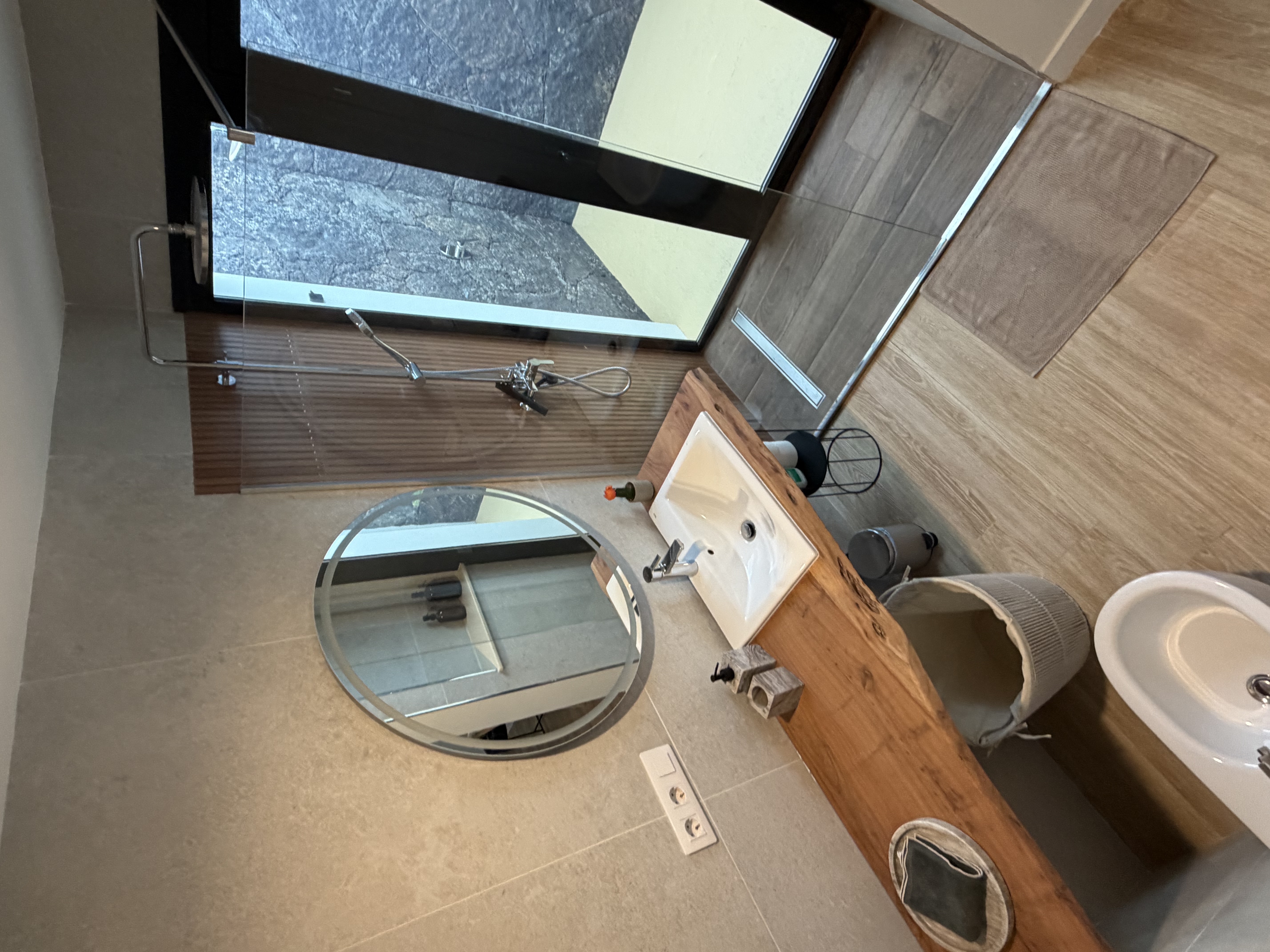 Bedroom textiles in warm, earthy tones